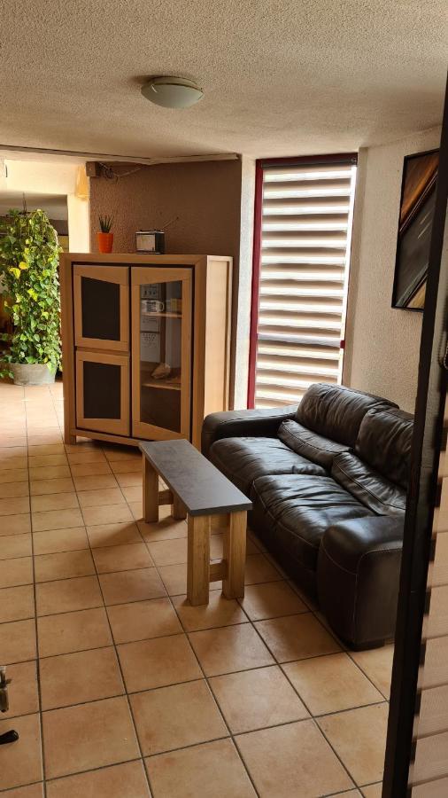 Hotel L'Etoile Aeroport - A61 Καρκασόν Εξωτερικό φωτογραφία