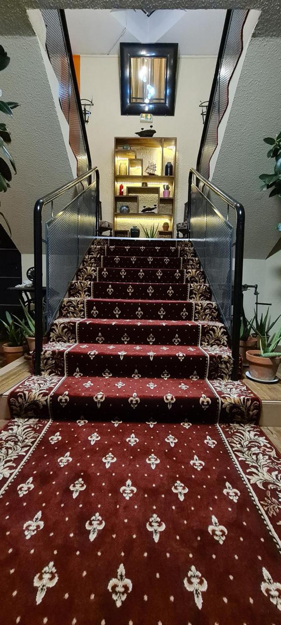 Hotel L'Etoile Aeroport - A61 Καρκασόν Εξωτερικό φωτογραφία