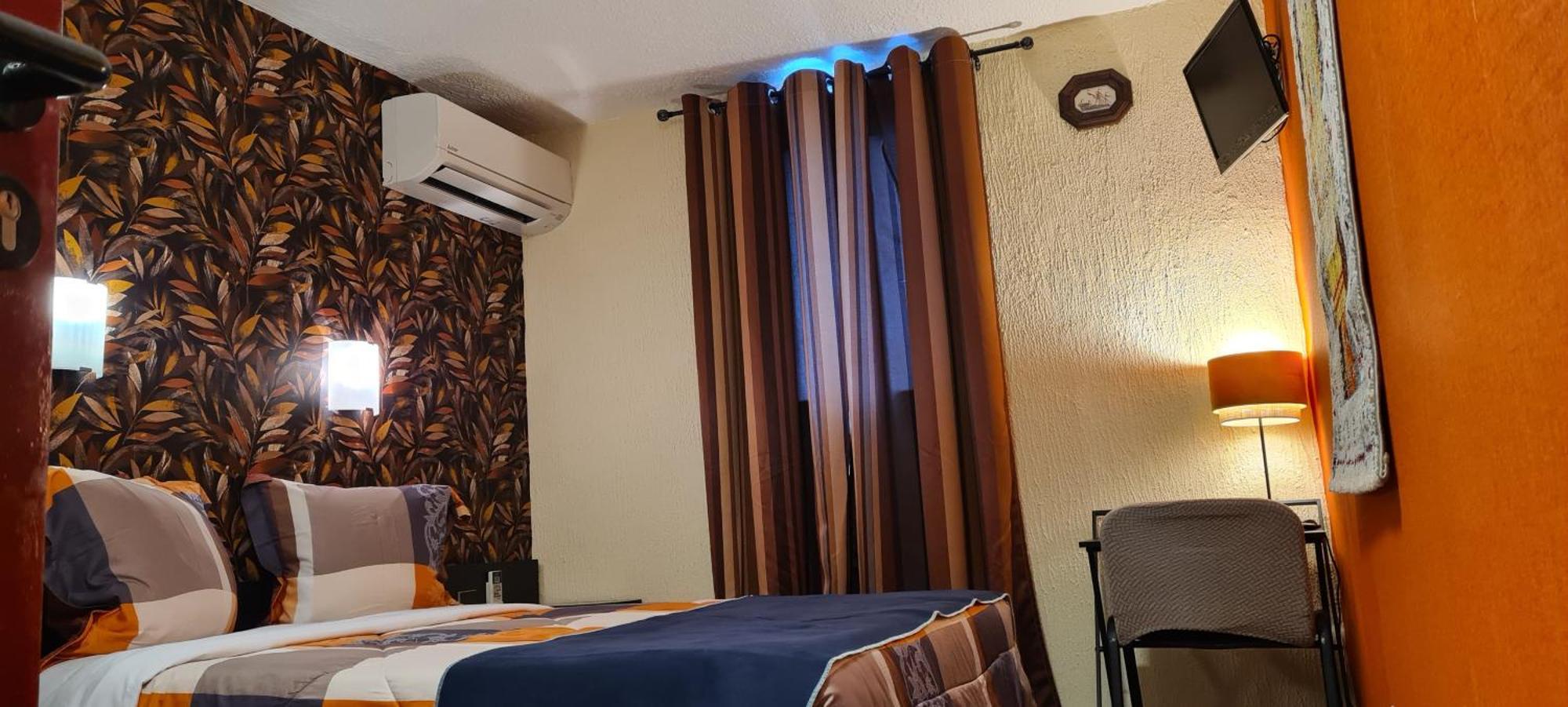 Hotel L'Etoile Aeroport - A61 Καρκασόν Εξωτερικό φωτογραφία